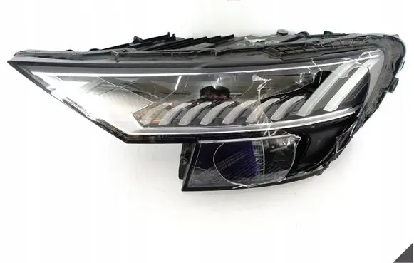 Audi Q8 Headlight/headlamp 4M8941035