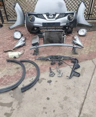 Nissan Juke I F15 Front piece kit 