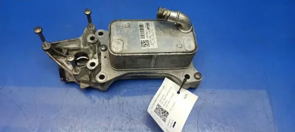 Mercedes-Benz Vito Viano W639 Oil filter mounting bracket A6511800665 U7902004