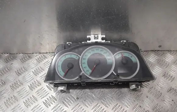 Toyota Corolla Verso AR10 Speedometer (instrument cluster) 838000F092A MB2574403890