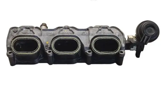 Volkswagen Touareg II Fuel main line pipe 06E133340E 06E130090F 70351333