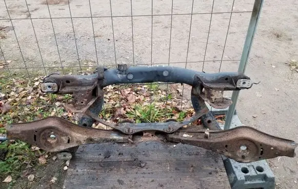 Skoda Yeti (5L) Rear subframe 5N0505235Q