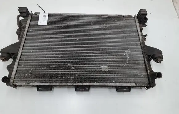Volkswagen Multivan T5 Coolant radiator 7H0121253G