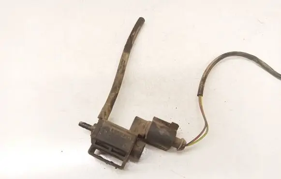 Audi A6 S6 C6 4F Turbo solenoid valve 037906283C