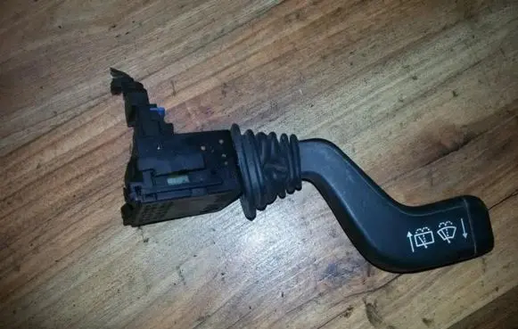 Opel Corsa C Wiper control stalk 09185413