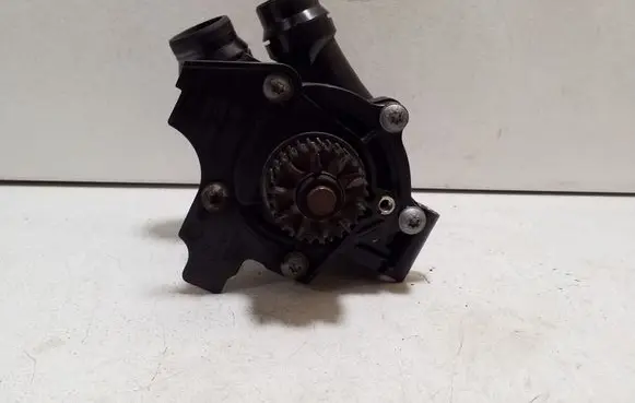 Audi TT TTS Mk2 Thermostat/thermostat housing 06H121026CF