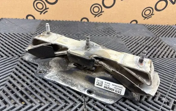 Ram 1500 DT Gearbox mount KN542003