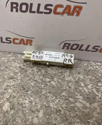 Volvo XC90 Airbag deployment crash/impact sensor 8651755 004911 170603