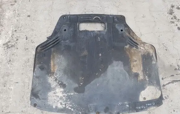 Ford B-MAX Engine splash shield/under tray