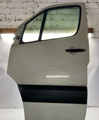 Mercedes-Benz Sprinter W907 W910 Back/rear loading door 