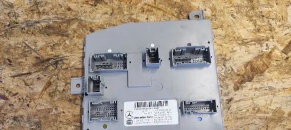 Mercedes-Benz GLC C253 Comfort/convenience module A2059006330 A2059013904 A2229021514