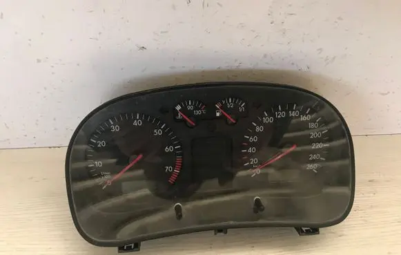 Volkswagen Golf IV Speedometer (instrument cluster) 1J0920802B 0263618031