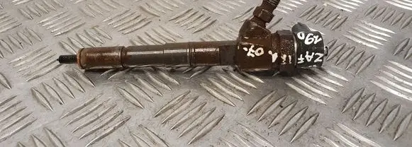 Opel Zafira B Fuel injector 0445110159