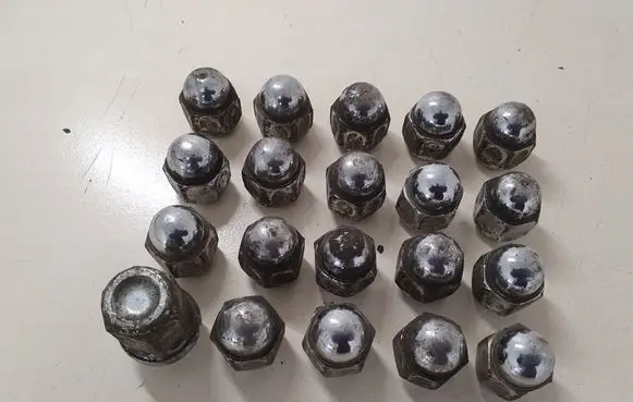 Subaru Forester SH Nuts/bolts 