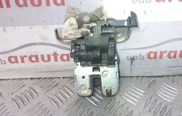 Audi Q3 8U Tailgate/trunk/boot lock/catch/latch 8K9827505A