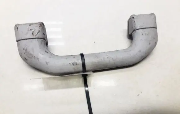 Volkswagen Golf III Rear interior roof grab handle 1H0857607
