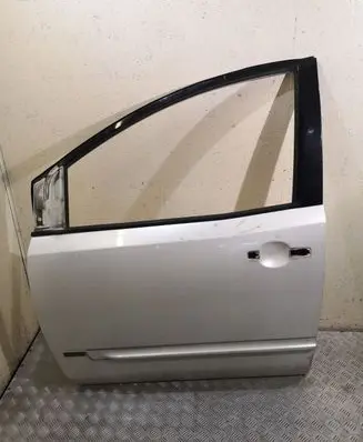 Nissan Quest Front door