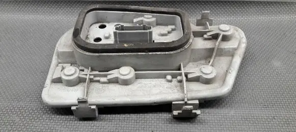 Volkswagen Polo VI Tail light bulb cover holder