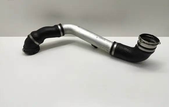 BMW 5 E60 E61 Intercooler hose/pipe 7793896 7790130 779389603