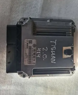 Volkswagen Tiguan Engine control unit/module 03L906022G 03L906022HM 0281015236