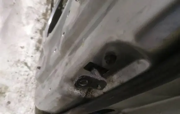 KIA Sorento Front door check strap stopper 