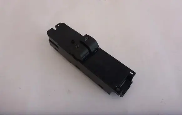 Ford Transit - Tourneo Connect Quarter vent window switch 
