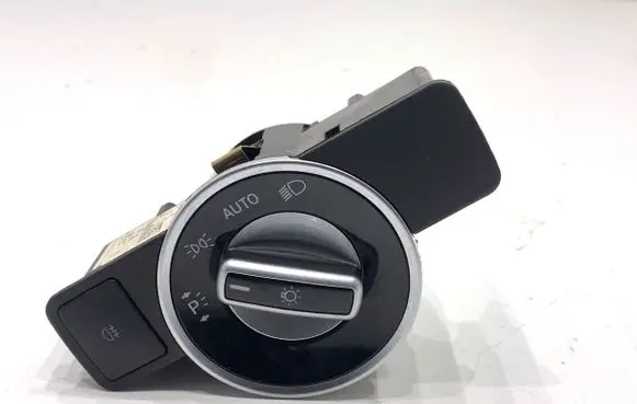 Mercedes-Benz CLA C117 X117 W117 Other switches/knobs/shifts A2129050551