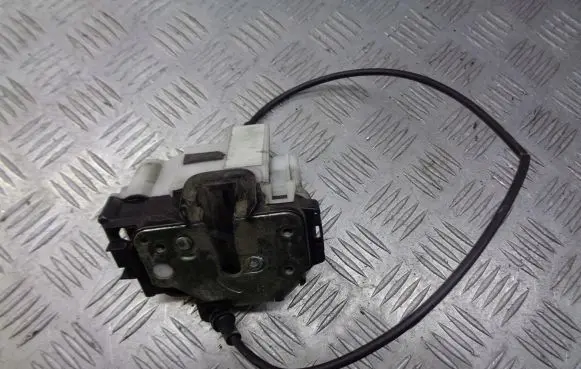 Fiat Panda II Front door lock