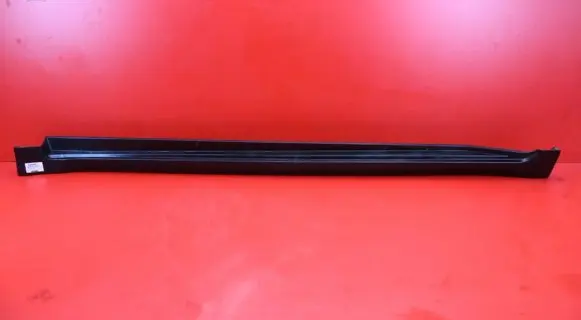 Toyota Avensis T270 Front sill (body part) 75860-05010