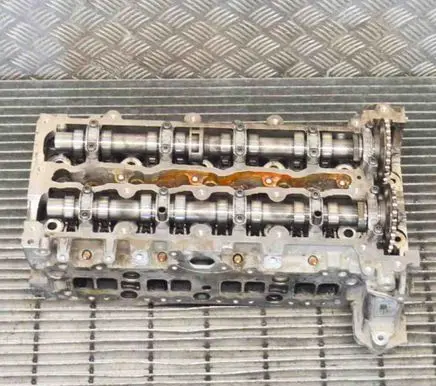 Mercedes-Benz Sprinter W906 Engine head A6510103120