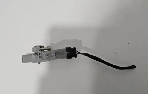 Skoda Citigo Crankshaft position sensor 04C906433A 4F0973703A