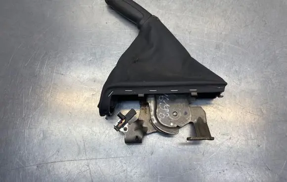 Opel Corsa D Hand brake release handle 644194110 13255754
