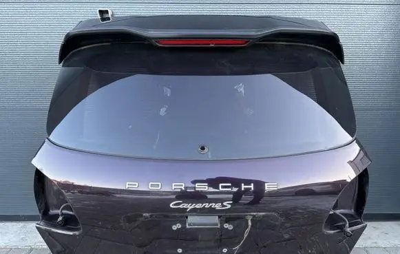 Porsche Cayenne (92A) Tailgate/trunk/boot lid 0000
