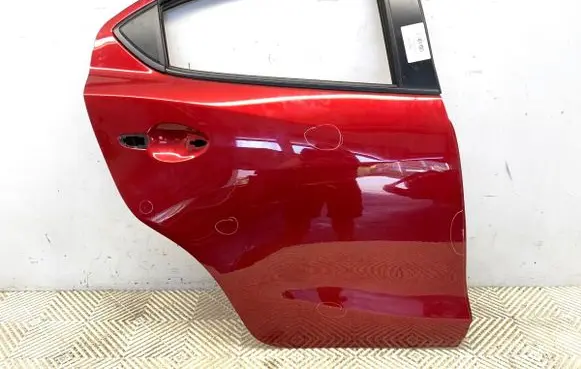 Mazda 2 Rear door