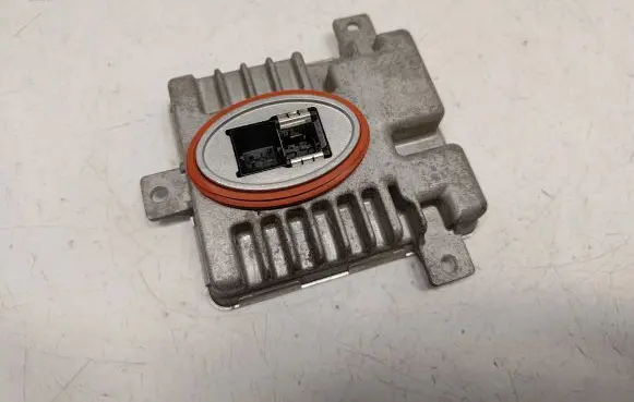 BMW 5 F10 F11 Xenon control unit/module 7237647 63117237647