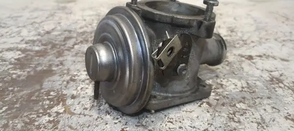 BMW 5 E60 E61 EGR valve 7804380