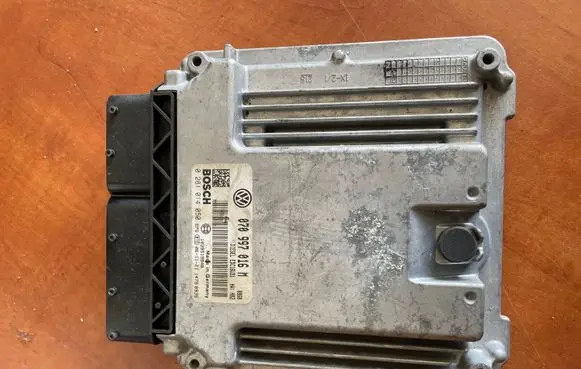 Volkswagen Transporter - Caravelle T5 Engine control unit/module 070997016M