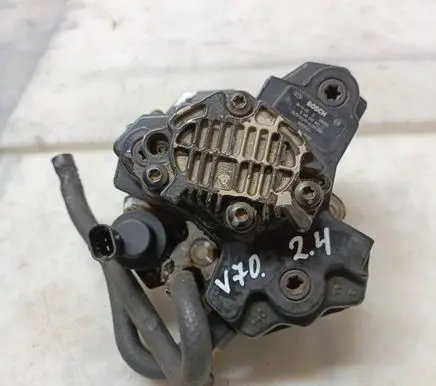 Volvo V70 Fuel injection high pressure pump 0445010043 082062 8689591