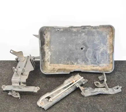 Battery box tray