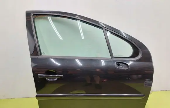 Peugeot 207 Front door EXL