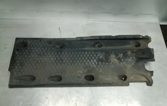 Volkswagen Tiguan Center/middle under tray cover 5N0825201