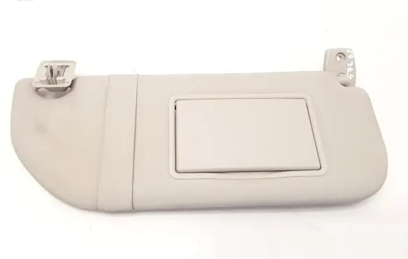 Sun visor