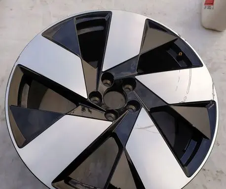 Volvo XC40 R20 alloy rim 32143630