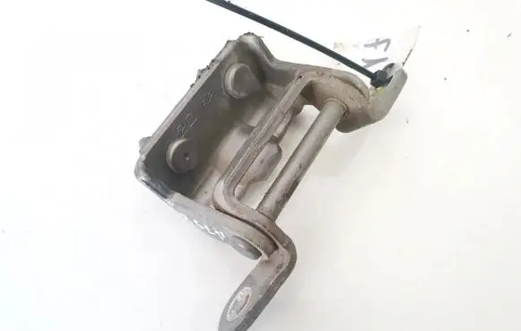 Nissan Murano Z50 Tailgate/trunk/boot hinge