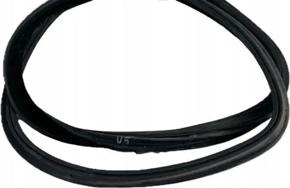 BMW 4 F36 Gran coupe Rubber seal rear door USZCZPT
