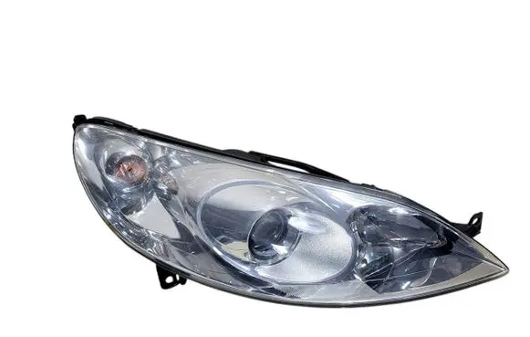 Peugeot 407 Headlight/headlamp