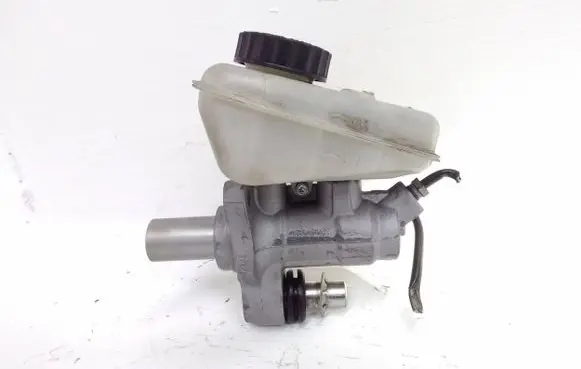 Mercedes-Benz S W221 Master brake cylinder A2214300002
