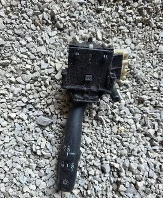 Toyota Avensis T250 Indicator stalk 173650