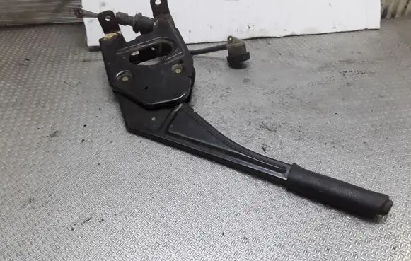 Handbrake/parking brake lever assembly