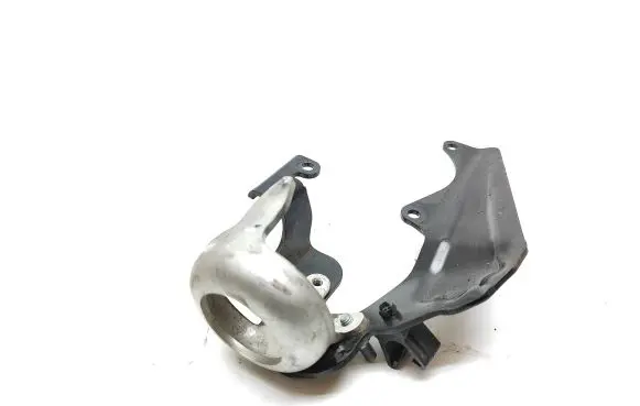 Volkswagen Touareg II Other engine bay part 06E127581B
